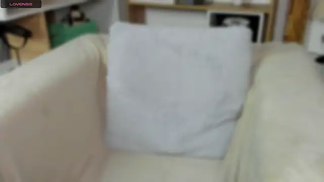 XXX chat uživo modela MirthaBolduan