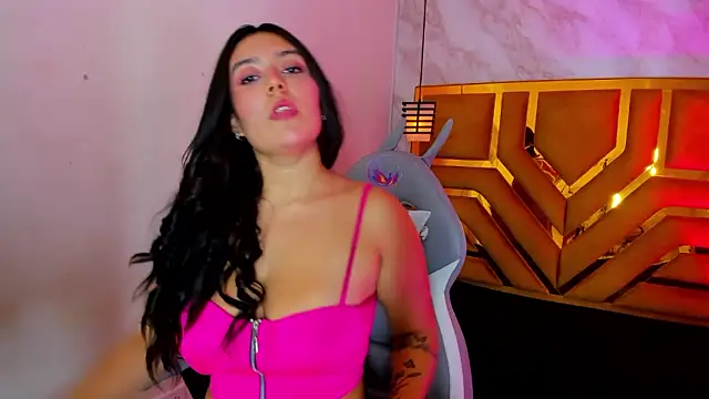 Miss_Scarlett22's Live XXX Chat