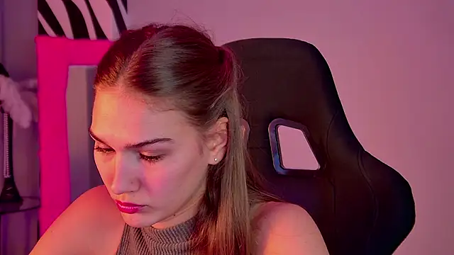 Sweet_Emilya's Live XXX Chat