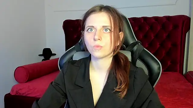 XXX chat uživo modela FreyaVey