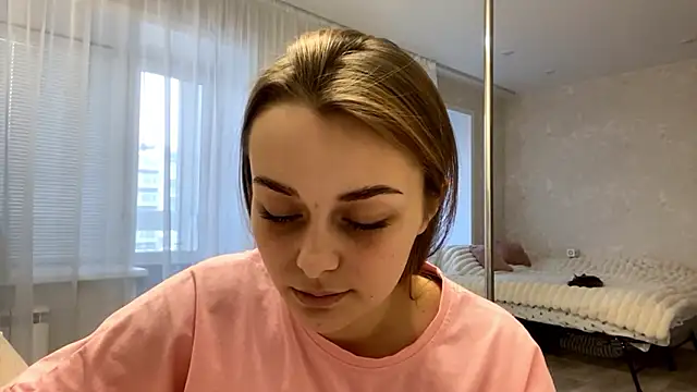 GeralynChiszar 即時 XXX 聊天