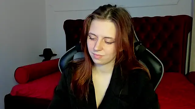 Chat +18 de FreyaVey ao vivo