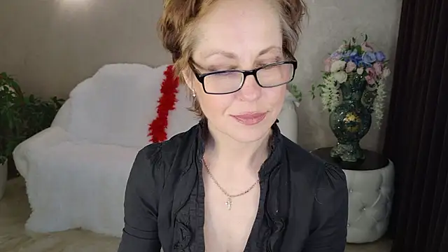 LioraWeiss Chat XXX in diretta