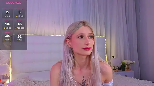 Chat +18 de Monica_Leen ao vivo