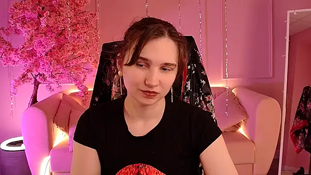 Chatroom XXX en direct de TessaMill