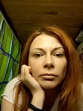 Show modela HarleyQuinn_69 na web-kameri