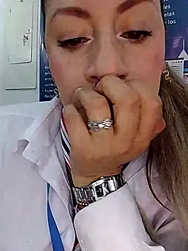 Chat XXX en directo de Katalina_S3xy