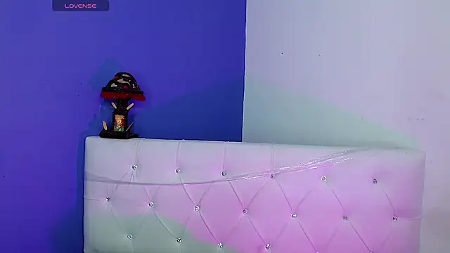 isadoraqueeen's Webcam Show