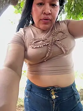 Chat XXX en directo de Lovelipsbig