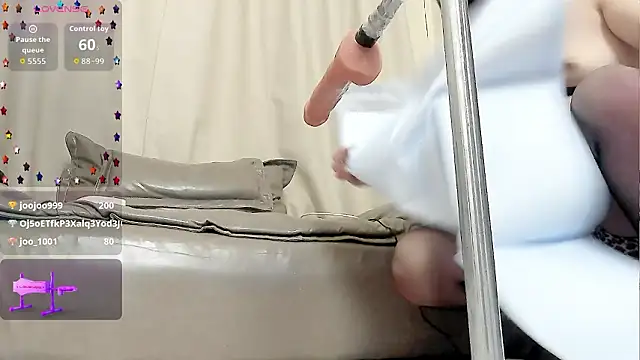 Chat XXX ao vivo de fox-yiyi