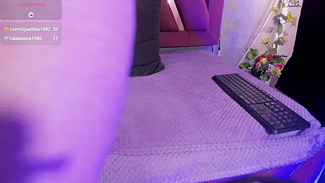 morgana_white élő XXX-chatje