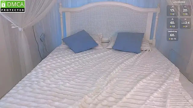 Little__Lunaa Live XXX Chat