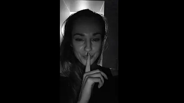 Chat +18 de SuchArt_ ao vivo