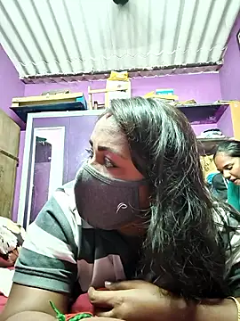 عرض كام Tamil_Hot_Priya