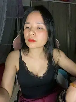 Ivy_Trix2's Live XXX Chat