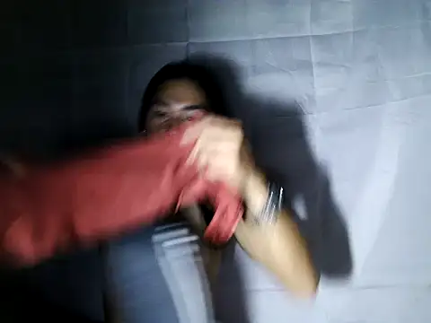 Asian_PrettyAle Pertunjukan Webcam