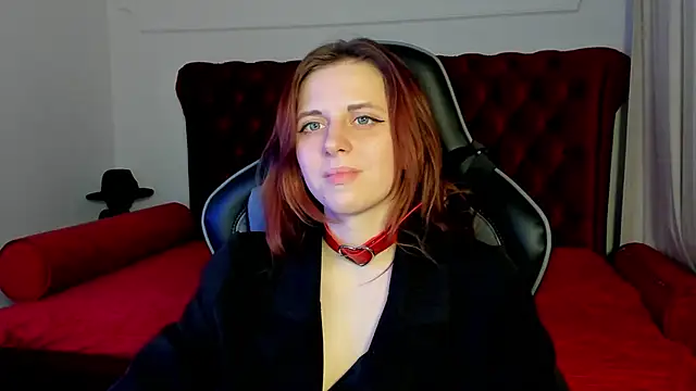 Онлайн чат XXX FreyaVey