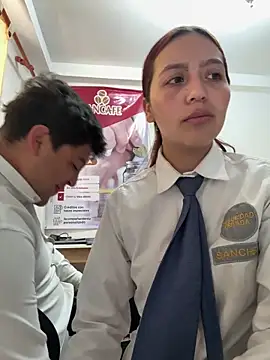 Emily-7_n Live XXX chat