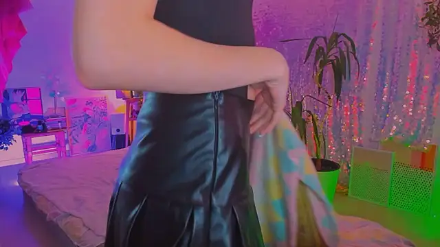 poli__n Live XXX chat