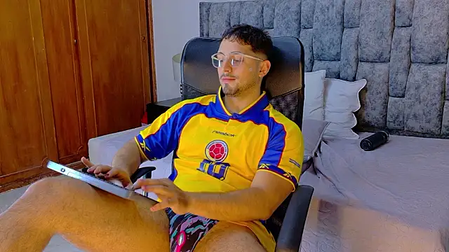 NICK_MOSS_ webkamerás műsora