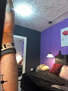 Chatroom XXX en direct de Karim_mansur