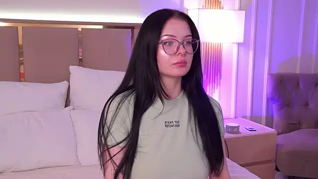 CindyMil Chat XXX live