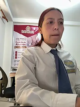 Emily-7_'s Live XXX Chat