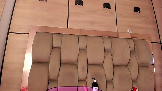 karol_lewiss élő XXX-chatje