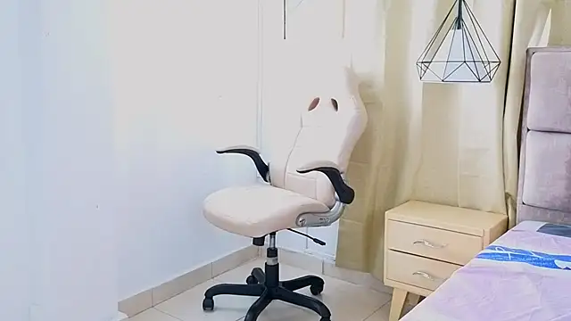 دردشة scarlettjohnson_ الجنسية المباشرة