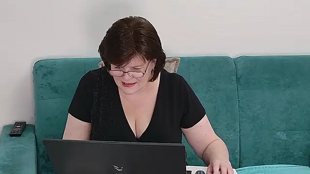 Sandra_Sunrise Live XXX-Chat