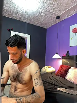 Karim_mansur Adlı Modelin Canlı XXX Sohbeti