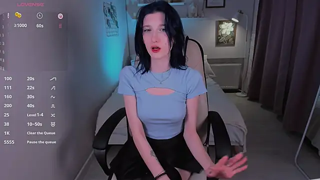 Chat +18 de Lil_Melanie_ ao vivo