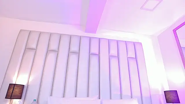 aandreaperez Adlı Modelin Canlı XXX Sohbeti