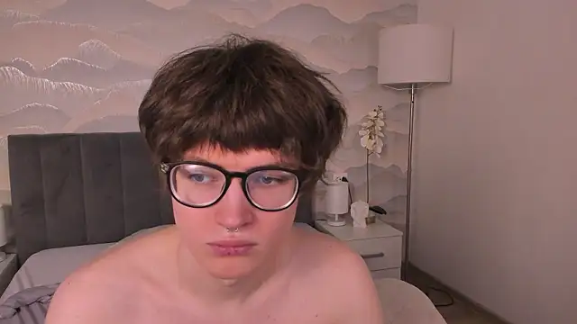 Syndy_Dels Adlı Modelin Canlı XXX Sohbeti