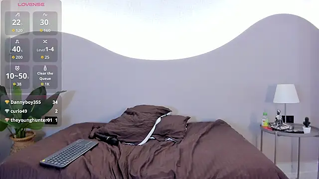 ainaah_'s Live XXX Chat