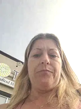 XXX chat uživo modela NikkiBlisss