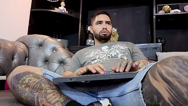 matteosantos Live XXX-chat