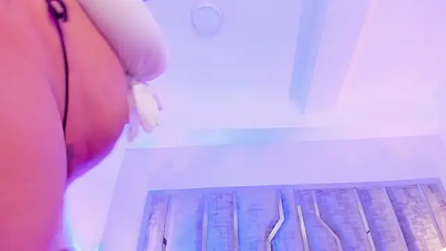 Ciara_Benet 现场XXX聊天