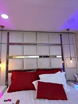 elizavenusn Live XXX chat