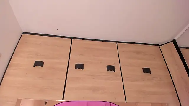 Czat XXX na żywo – karol_lewiss