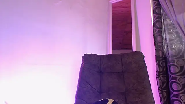 ArturoCardona_ Adlı Modelin Canlı XXX Sohbeti