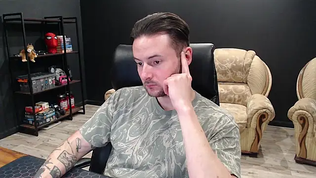 MihasikD Adlı Modelin Canlı XXX Sohbeti