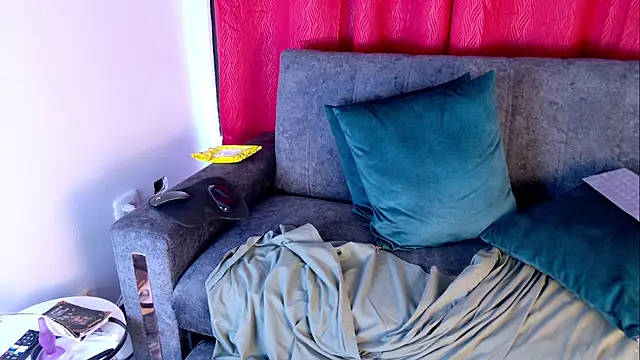 Genesis_Montenegro_OA Live XXX-Chat