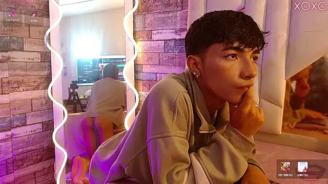 osamu_tay 即時 XXX 聊天