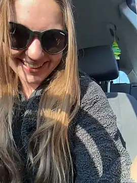 DirtyyoungIna Live XXX-Chat