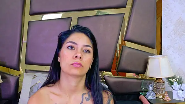 Chat XXX en directo de NicoleEsposito