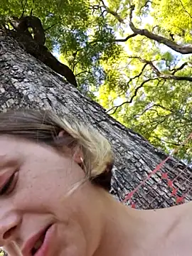 Public_KatrishaのライブXXXチャット