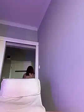 LusttymommyのライブXXXチャット