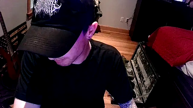 LEVIATHANX666: вебкам-шоу