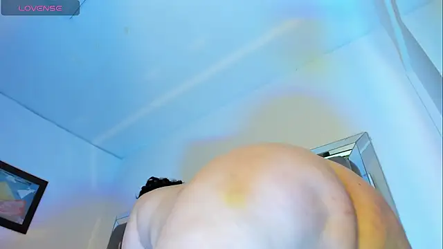 Chat XXX ao vivo de ThiccyLexxy